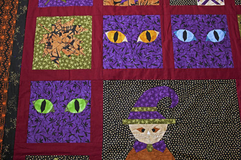 Cat Eyes Halloween Quilt Pattern