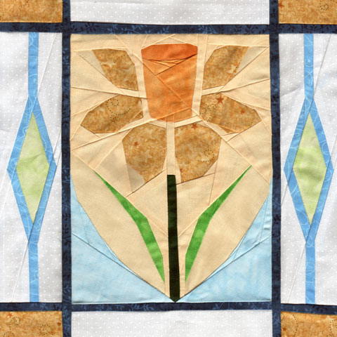 Welsh Daffodil paper piecing quilt pattern