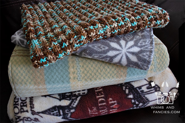 Tutorial for Fleece And Knitted Blankets | Whims And Fancies