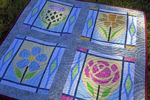 Thistle, Daffodil, Flax, Rose - Flowers Quilt Pattern