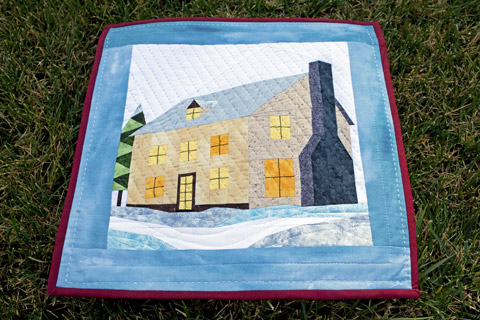 Winter Cottage House quilt pattern